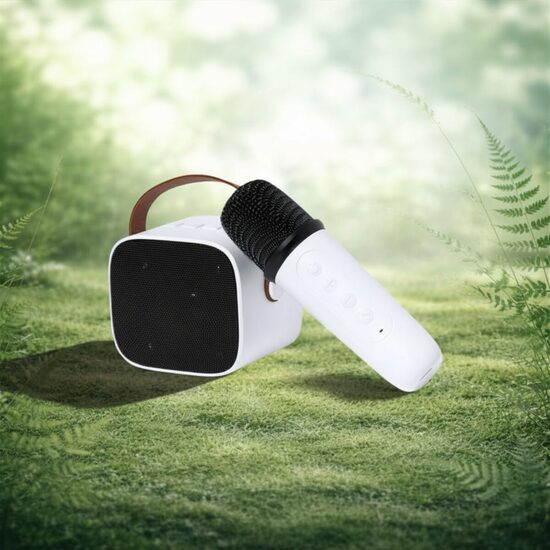 Karaoke komplekts ar skaļruni un mikrofonu